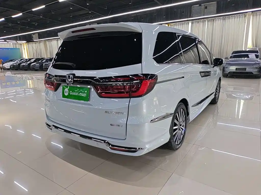 Honda Elysion 2024 2024 2.0L e:HEV Luxury Edition