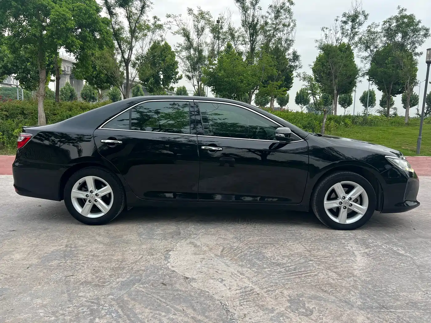 Toyota Camry 2015 Junrui 2.0S Dynamic Edition фото 6