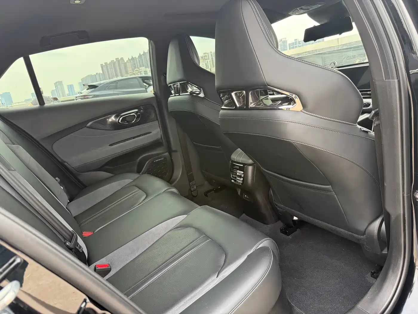 GAC Trumpchi Trumpchi Emkoo 2023 400T Automatic R PRO фото 11