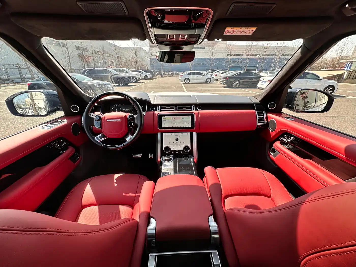 Land Rover Range Rover 2022 3.0 L6 400PS Prestige Genesis Extended Edition фото 27