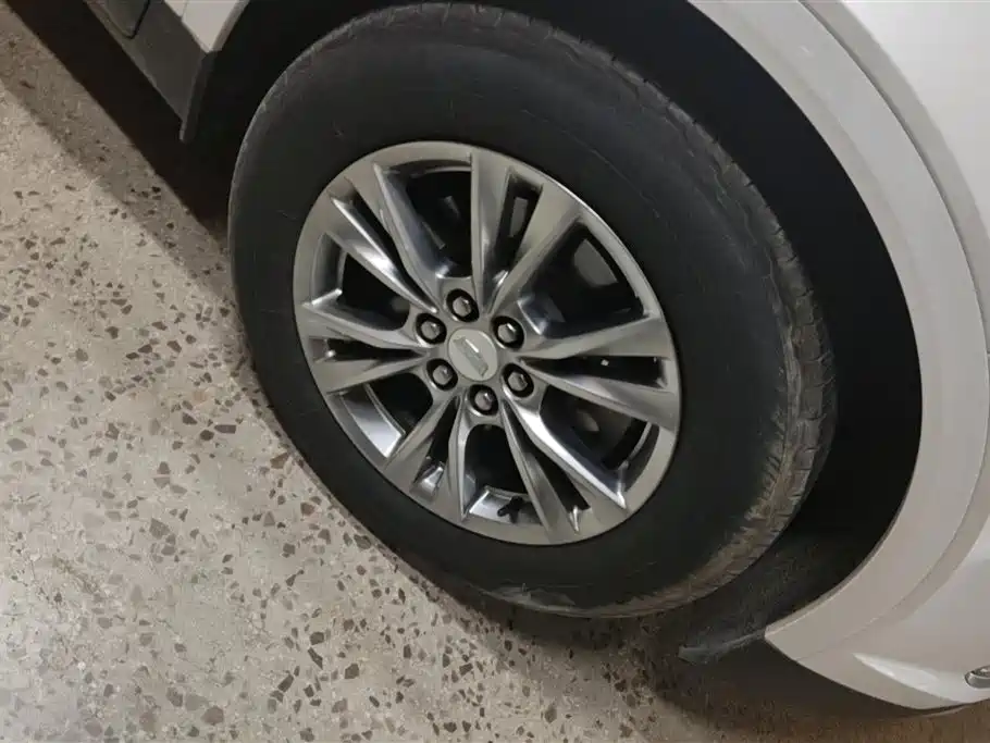 Cadillac XT5 2020 28T Luxury Model фото 6