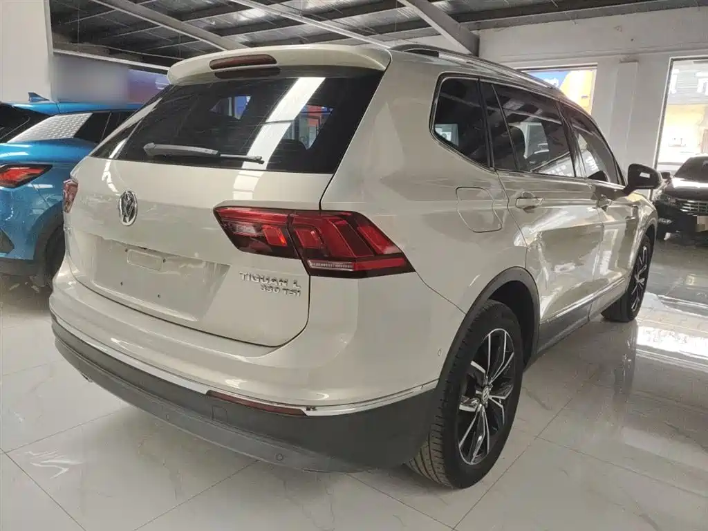 Volkswagen Tiguan L 2019 Facelift 330TSI Auto 2WD Smart Luxury China VI фото 7