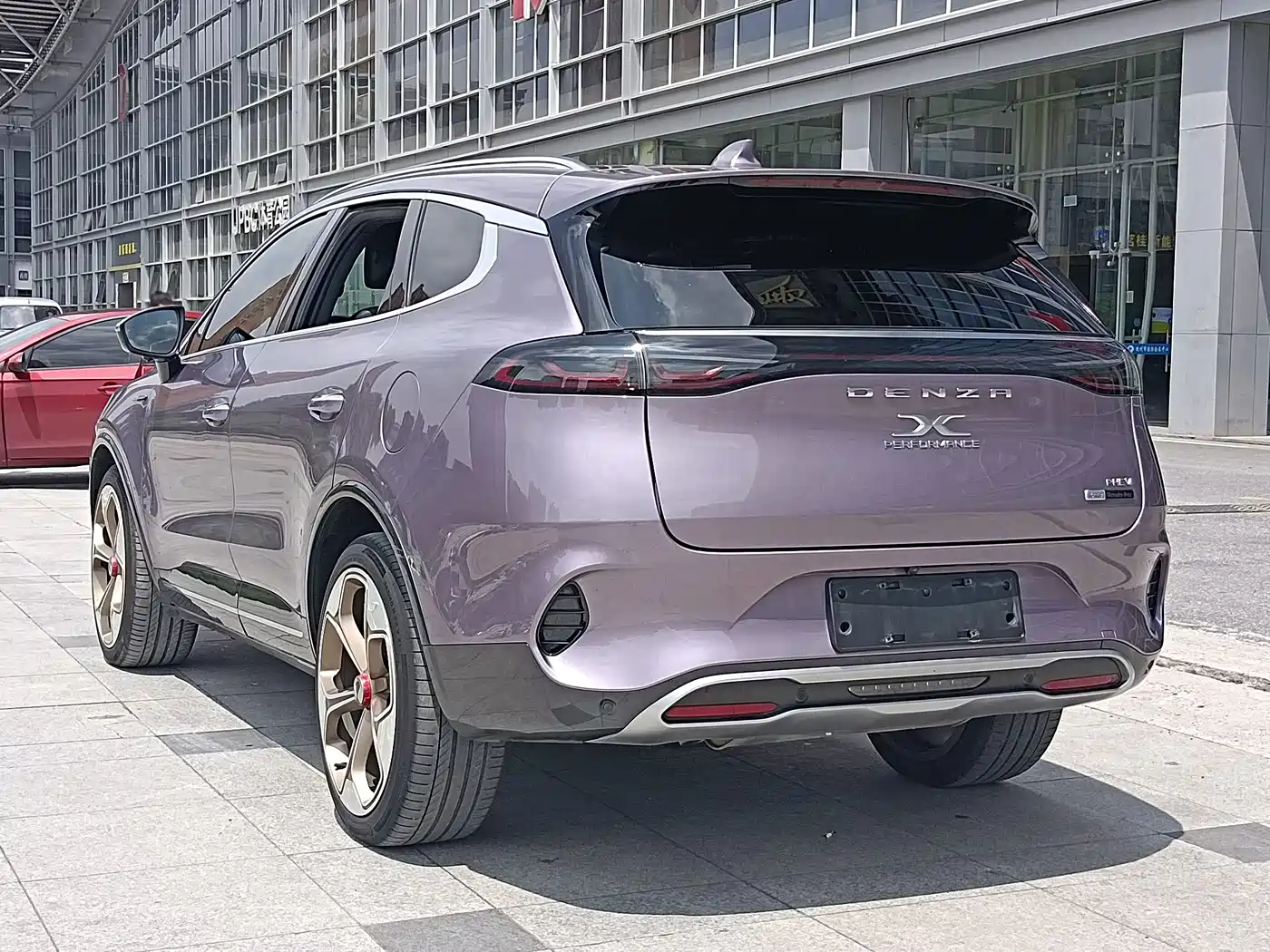 Denza X 2020 Model PHEV Flagship Edition фото 6