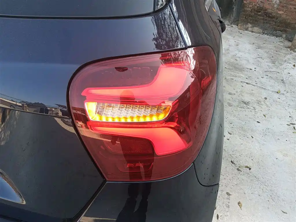 Mercedes-Benz A-Class (Import) 2017 Facelift A 200 Dynamic фото 24