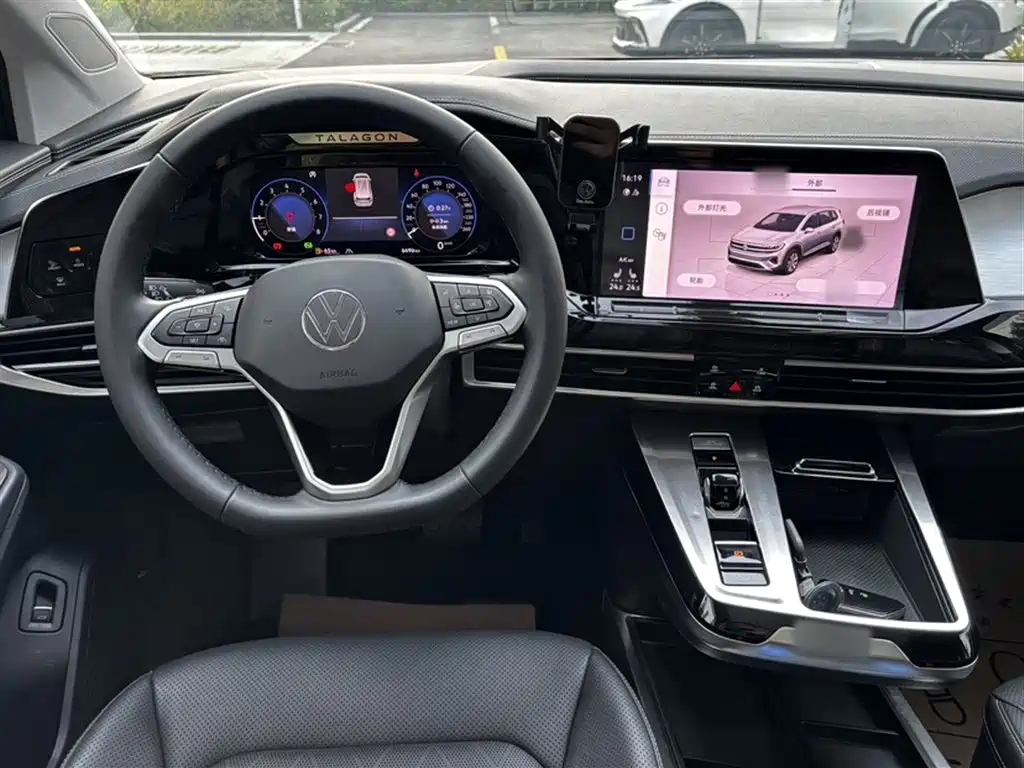 Volkswagen Talagon 2022 380TSI 4WD Luxury Premium Pro Edition 6-seater фото 18