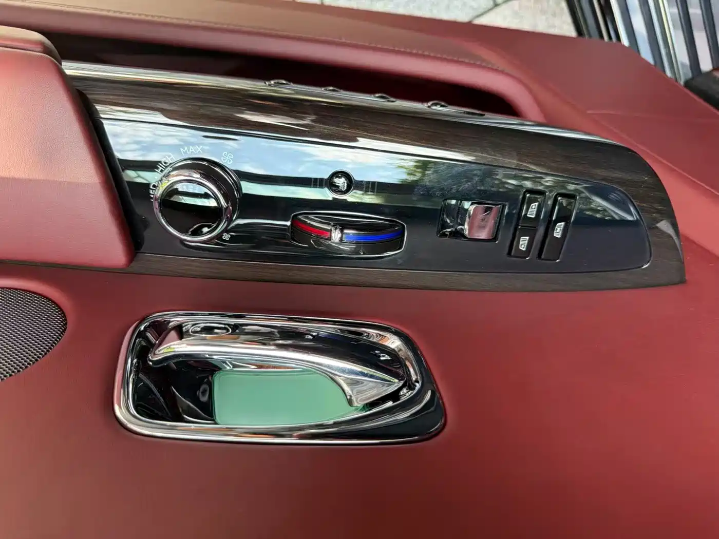 Rolls-Royce Phantom 2020 2018 6.7T Long Wheelbase Version