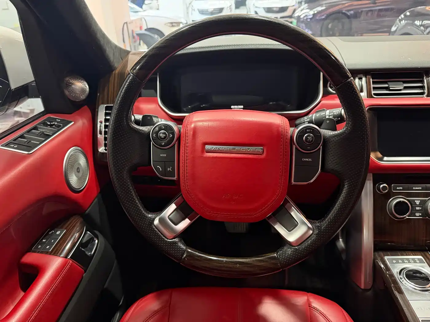 Land Rover Range Rover 2016 3.0 SC V6 Vogue фото 7