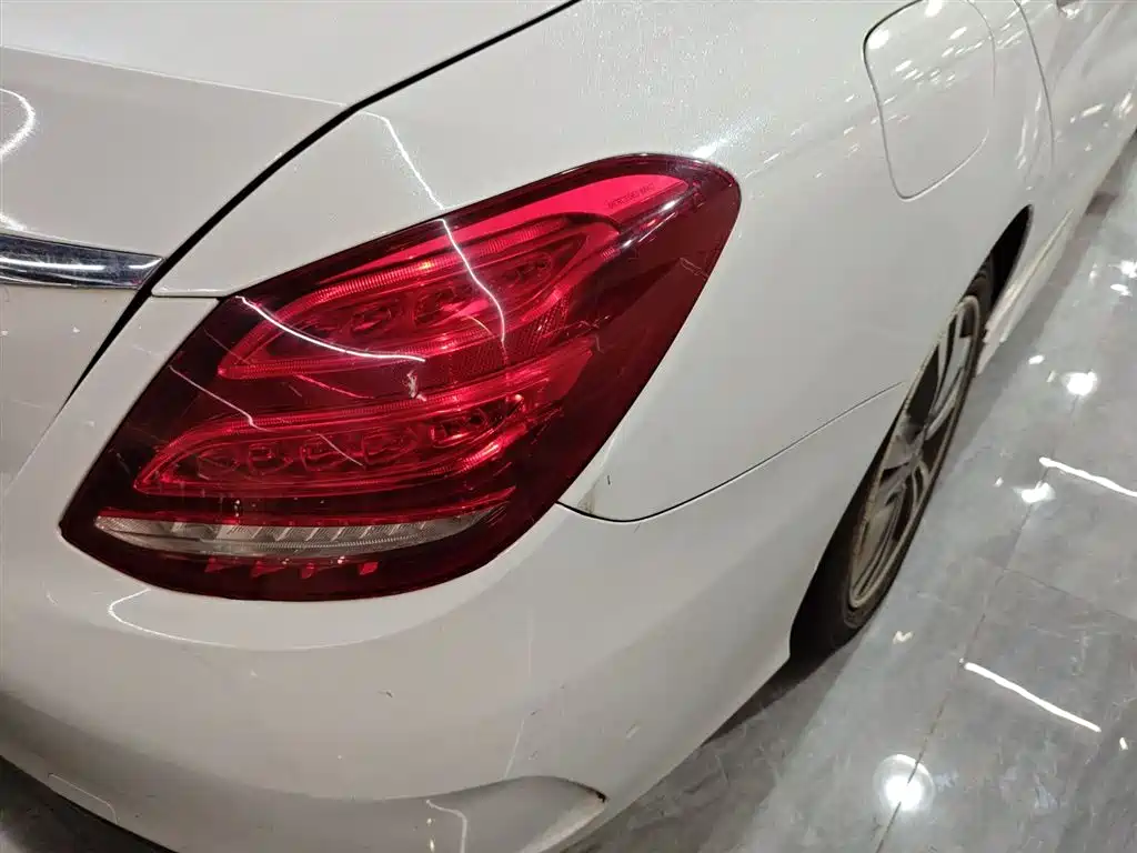 Mercedes-Benz C-Class 2017 Facelift C 200 L Sport Edition фото 23
