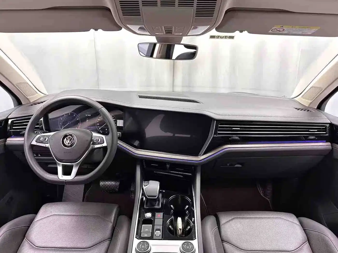 Volkswagen Touareg 2019 2019 2.0TSI Sharp Wing Edition China VI