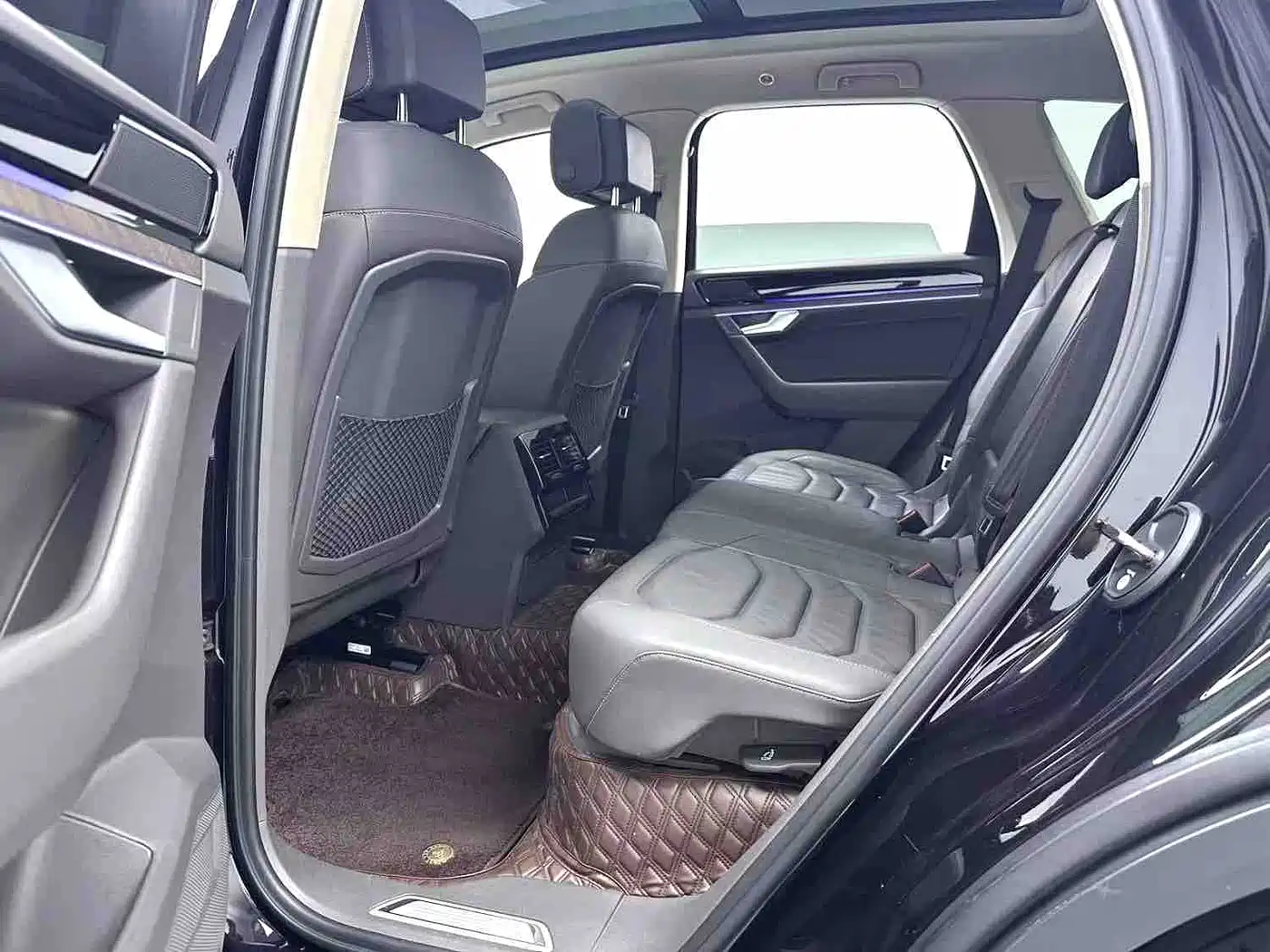 Volkswagen Touareg 2019 2019 2.0TSI Sharp Wing Edition China VI