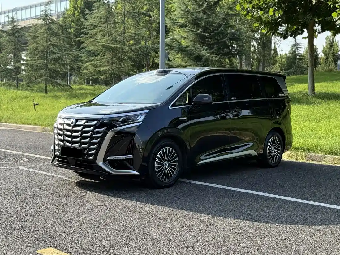 Denza D9 2026 2025 DM-i Smart Driving Edition 1020 AWD Flagship