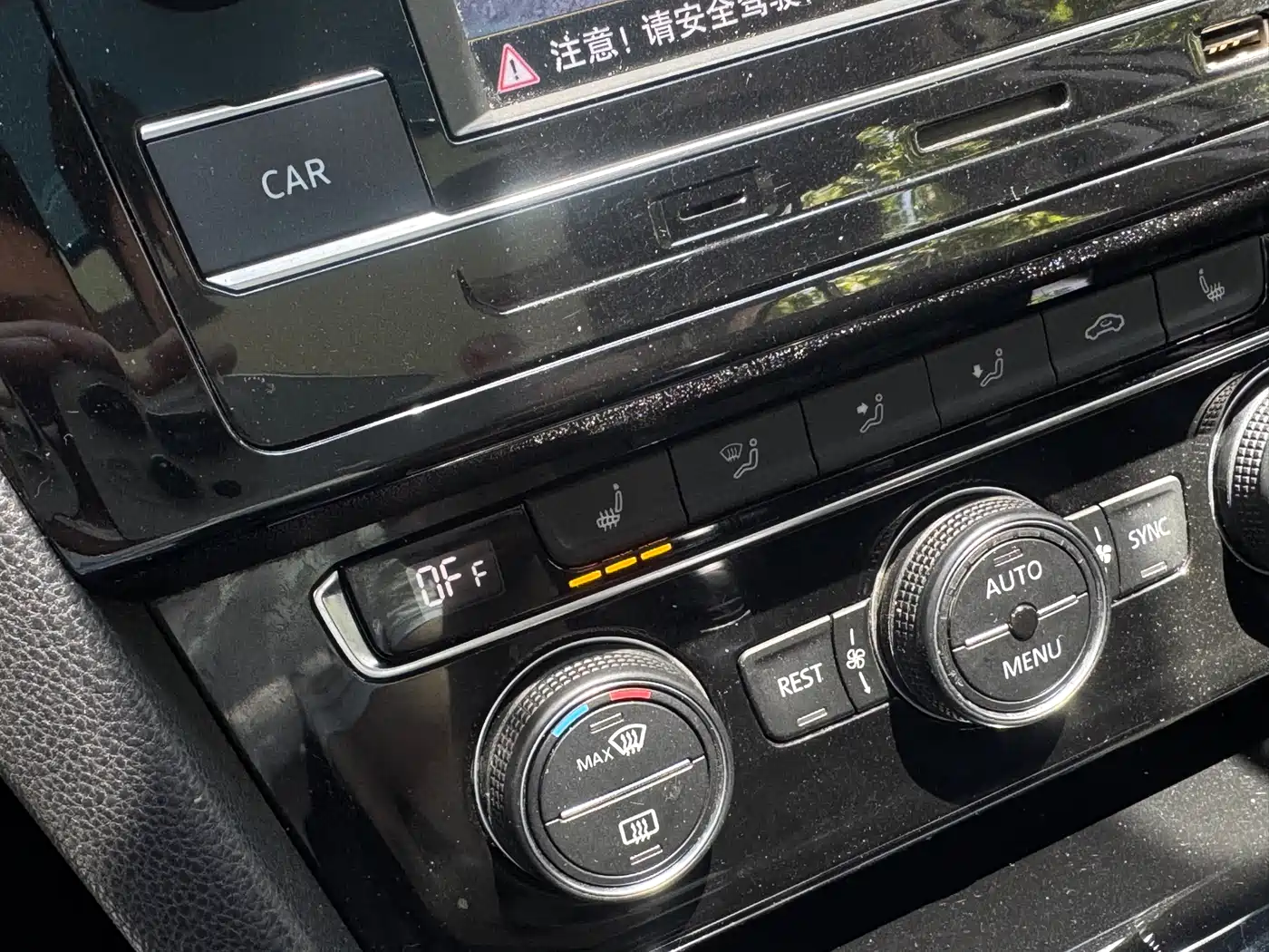 Volkswagen Magotan 2018 330TSI DSG Luxury фото 13