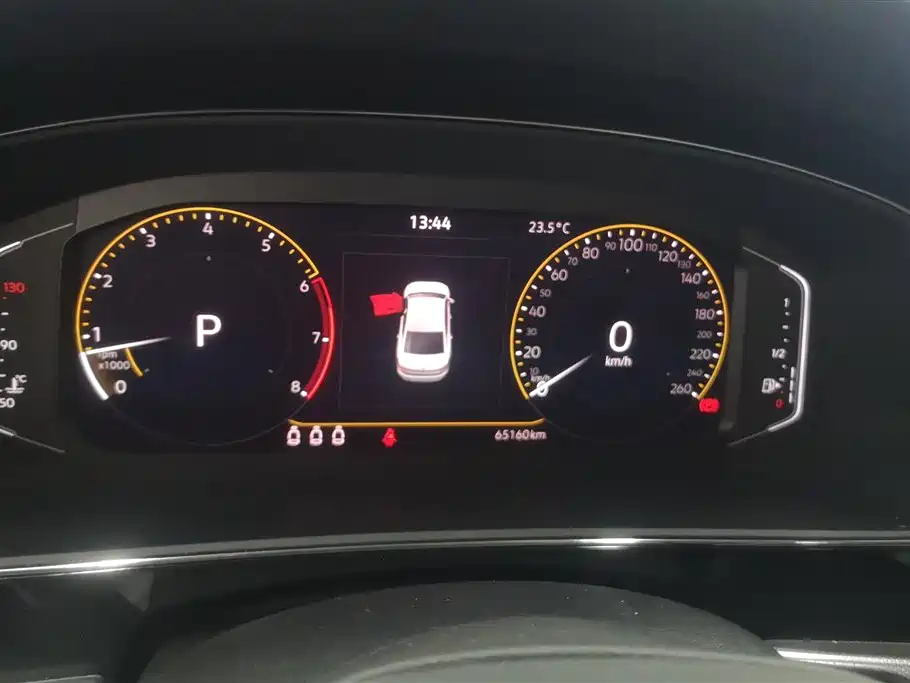 Volkswagen Passat 2022 330TSI Starlight Elite Edition фото 14