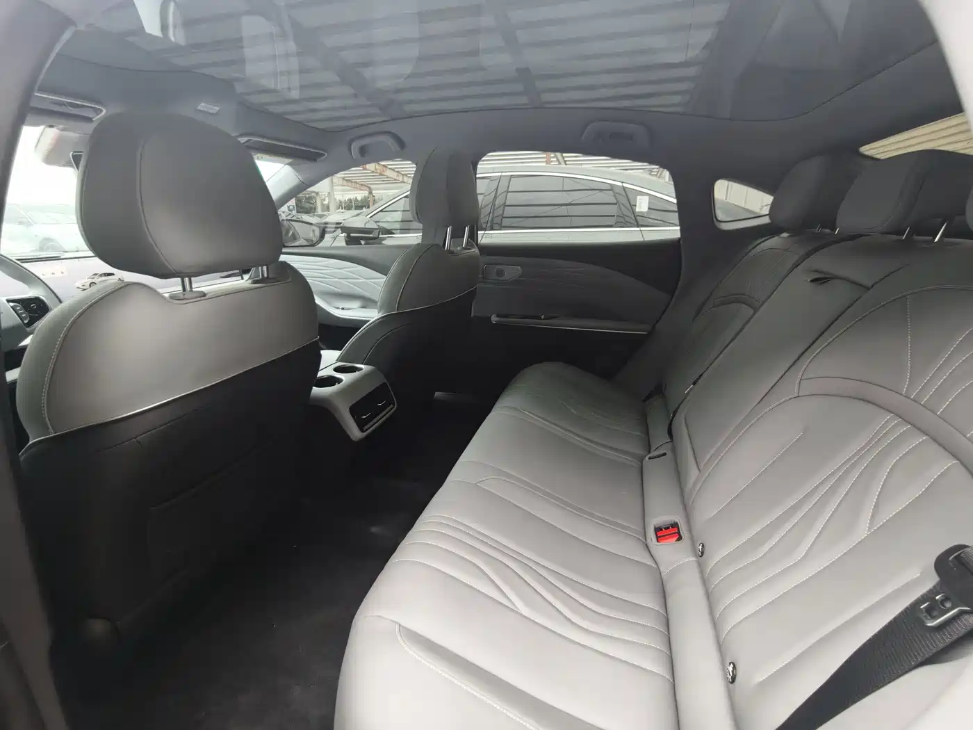 Geely Galaxy Galaxy E8 2024 2024 550km RWD MAX