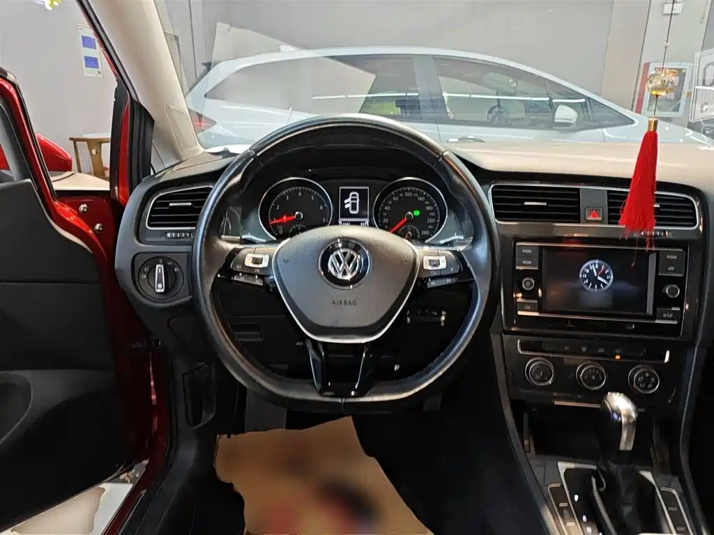 Volkswagen Golf 2018 230TSI Automatic Comfort фото 7