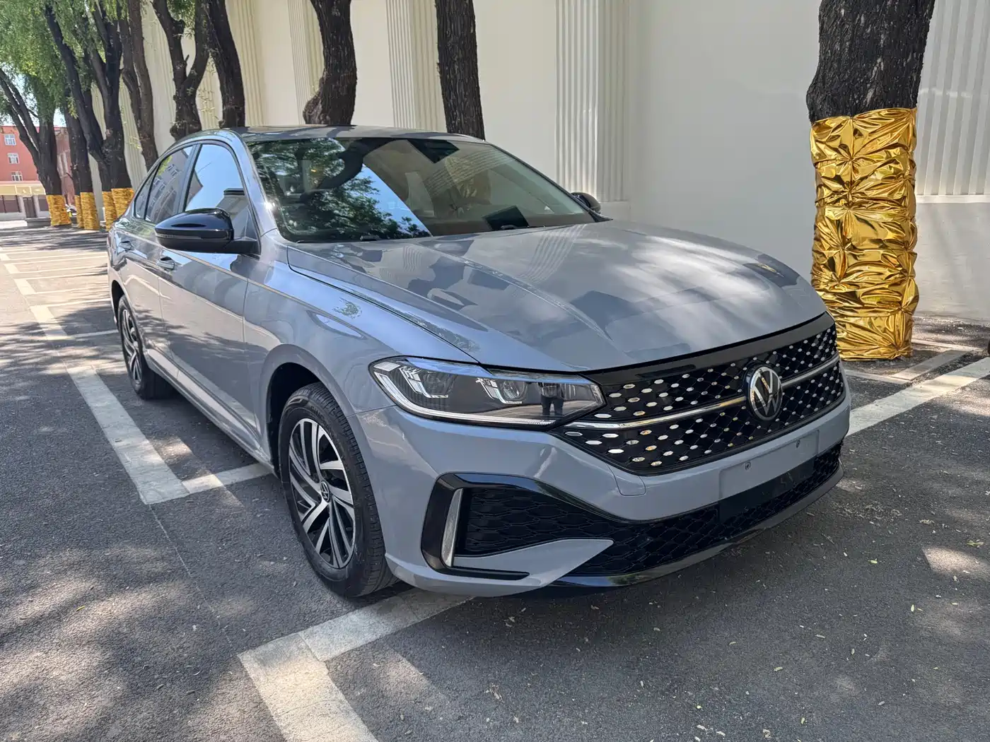 Volkswagen Lavida 2023 280TSI DSG Starlight Comfort Edition фото 3