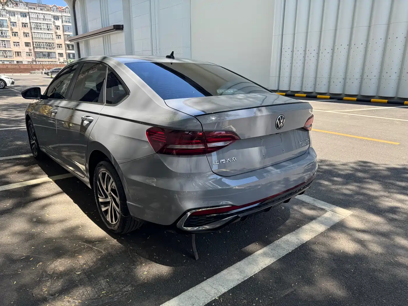 Volkswagen Lavida 2023 280TSI DSG Starlight Comfort Edition фото 6