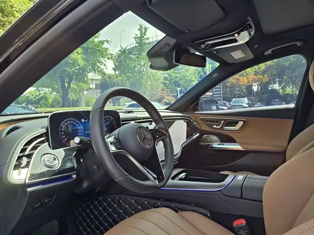 Mercedes-Benz E-Class 2024 Model E 300 L Luxury фото 15