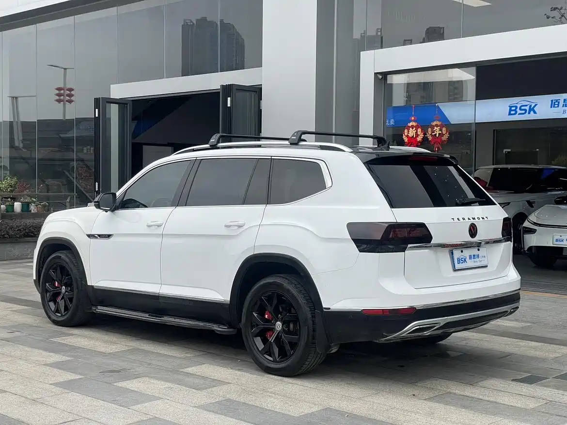 Volkswagen Teramont 2020 380TSI 4WD Luxury Edition China VI фото 9