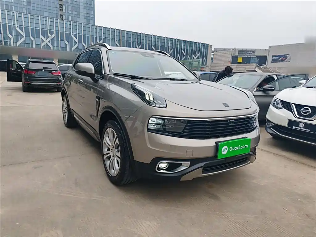Lynk & Co 01 2019 2.0T 2WD Type Pro Version China VI фото 22