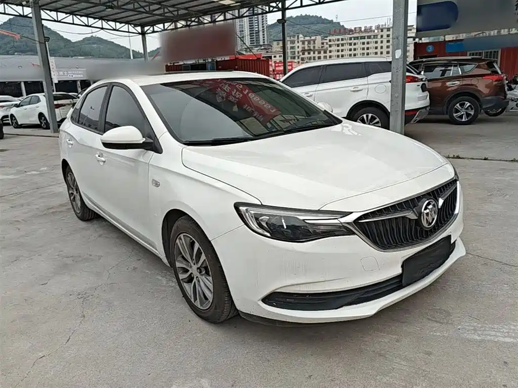 Buick Excelle 2018 18T Automatic Elite фото 4