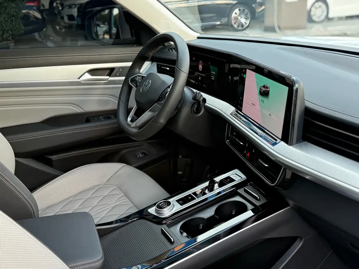 Volkswagen Talagon 2023 380TSI 4WD R-Line Touring Edition фото 6