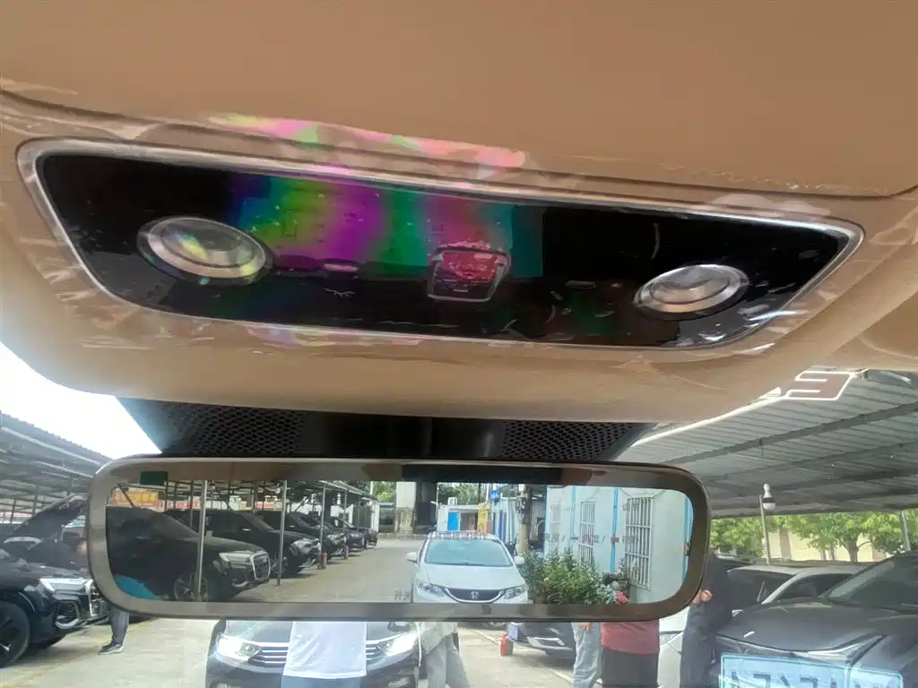 AITO Wenjie AITO M9 2025 Extended Range Ultra 52kWh 6-Seater фото 35