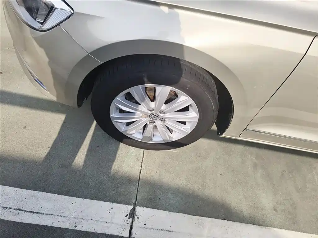 Volkswagen Bora 2017 1.6L Automatic Comfort фото 23