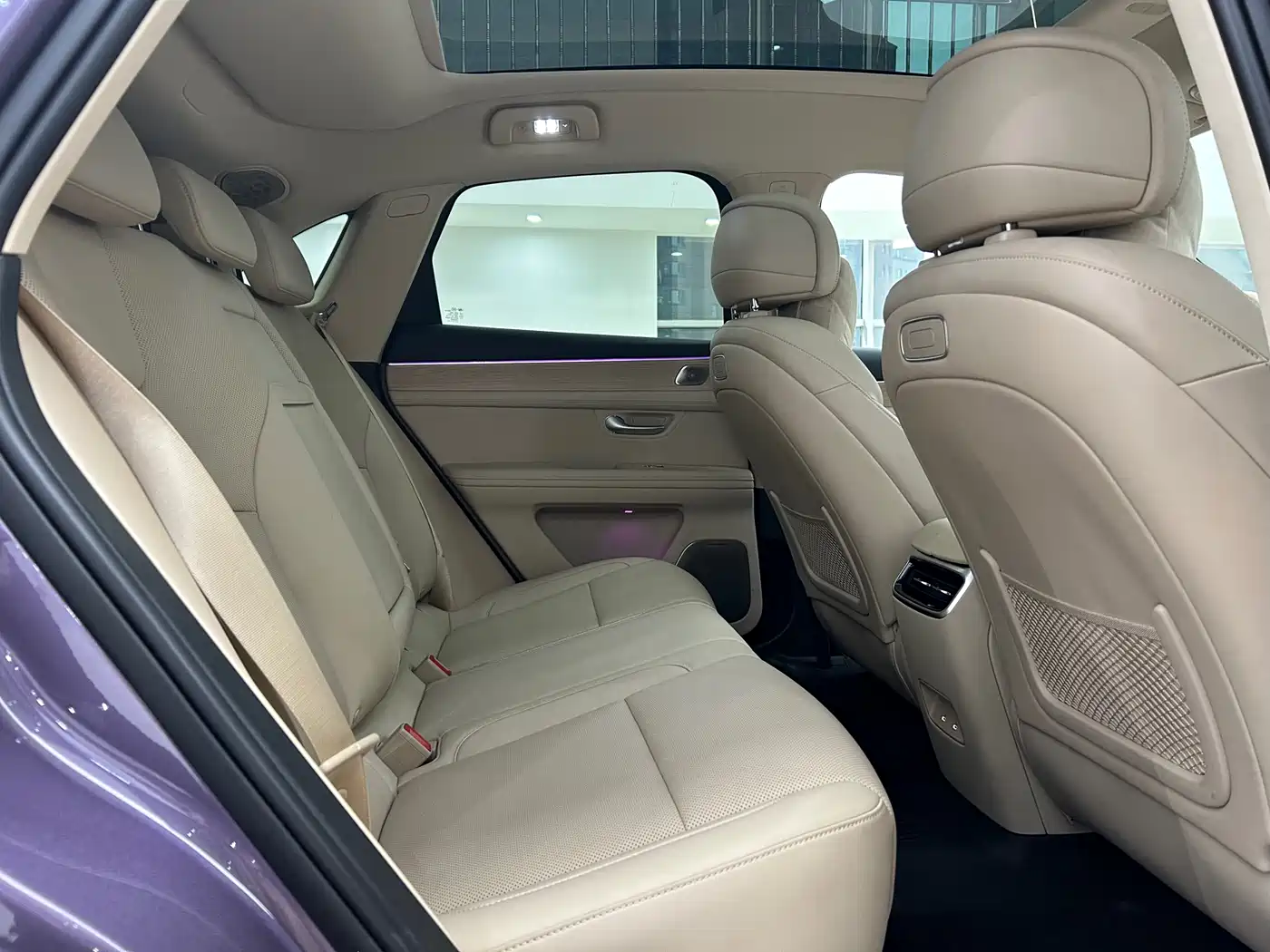 AITO Wenjie AITO M5 2025 Extended Range Ultra AWD фото 17
