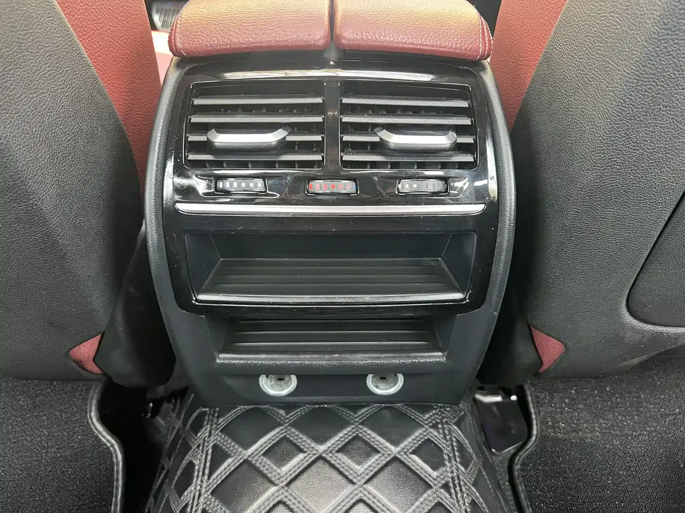 BMW 5 Series 2019 530Li Leading M Sport Package фото 13