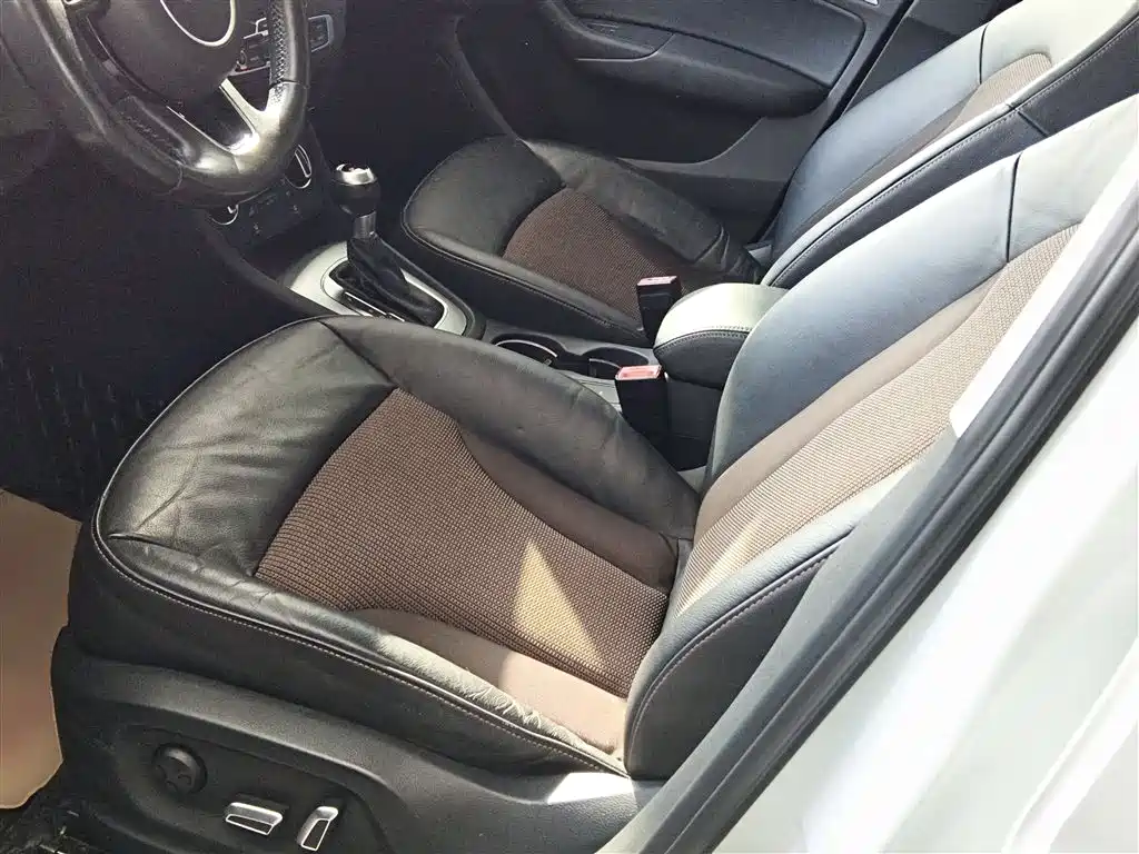 Audi Q3 2017 30 TFSI Fashion фото 15