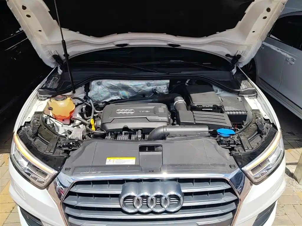 Audi Q3 2018 30th Anniversary Edition 35 TFSI Fashion фото 20