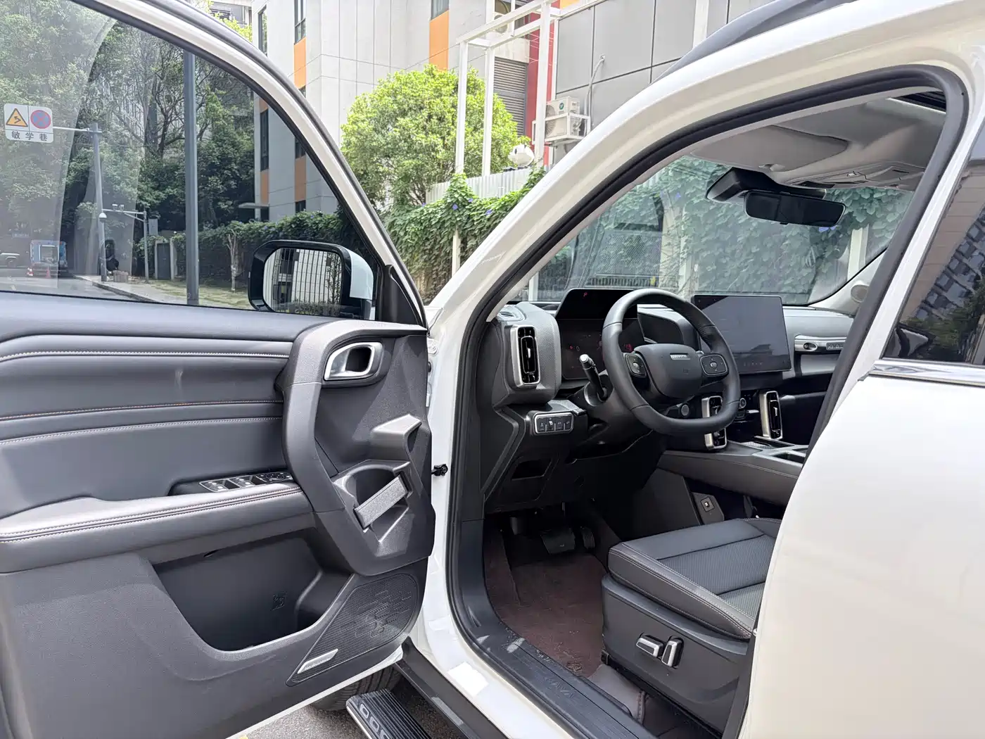 Haval Big Dog 2026 Model 1.5T High Configuration фото 16