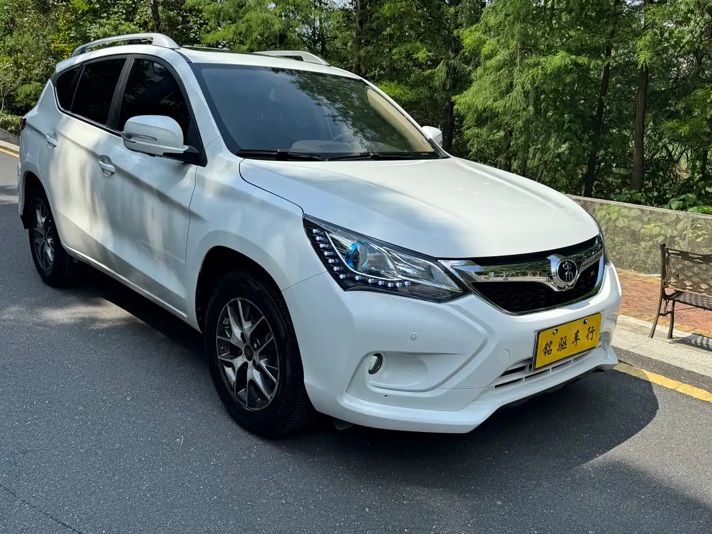 BYD Song 2016 Ultimate Edition 1.5TID Automatic Elite фото 3