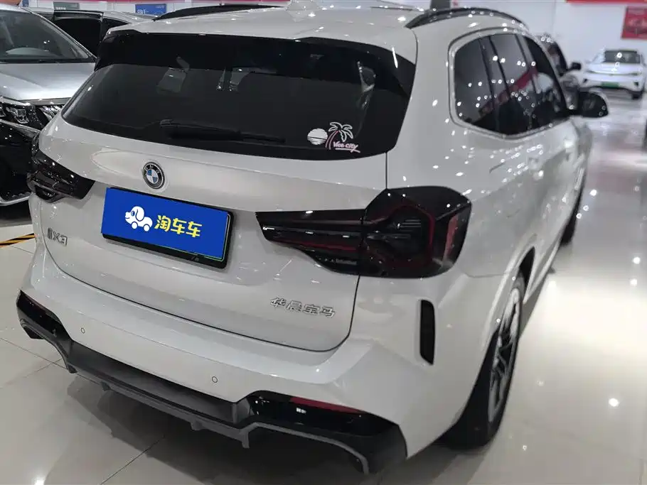 BMW iX3 2023 Leading Type фото 3