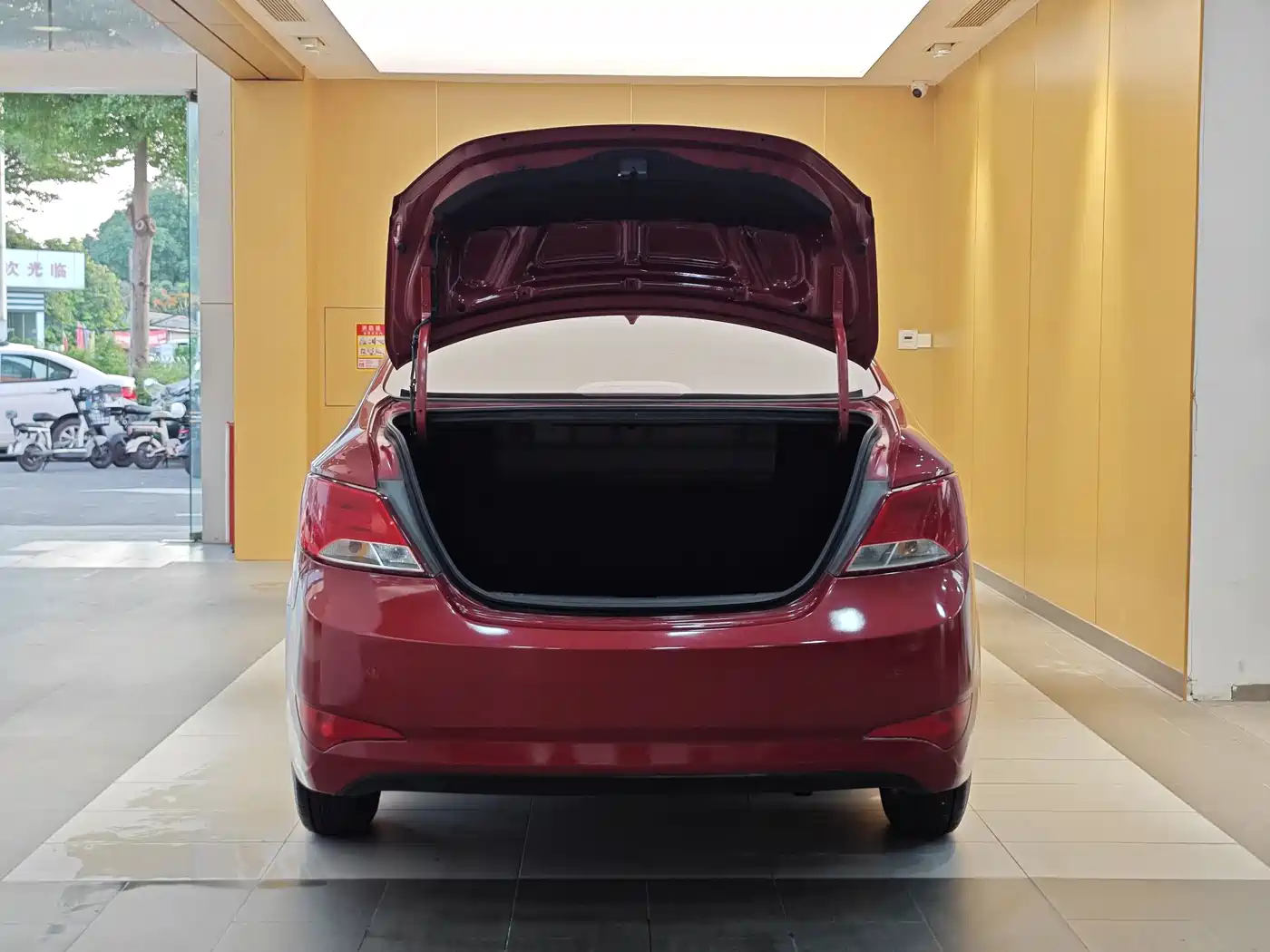 Hyundai Verna 2016 1.4L Automatic Smart GLS фото 26
