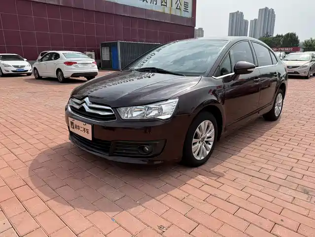  Citroën C-Quatre 2014 VTS Edition 2.0L Manual Comfort