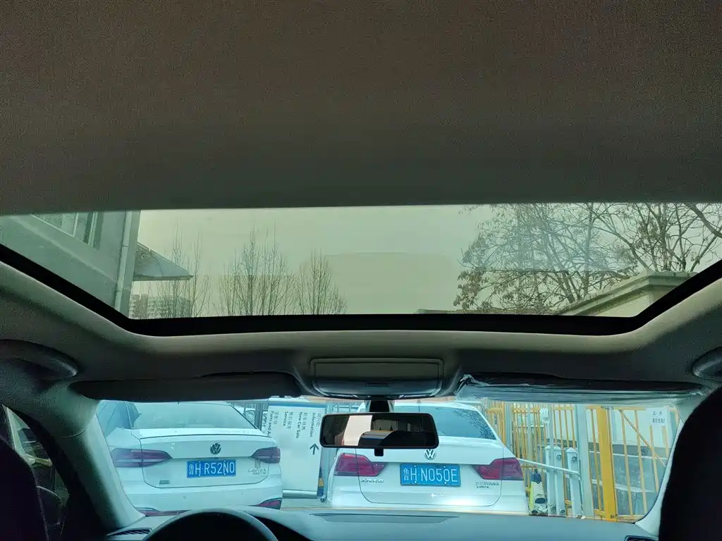Škoda Superb 2019 TSI280 DSG Standard Edition фото 18