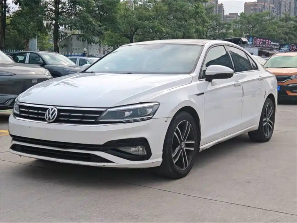 Volkswagen Lamando 2021 280TSI DSG Luxury Phantom Edition