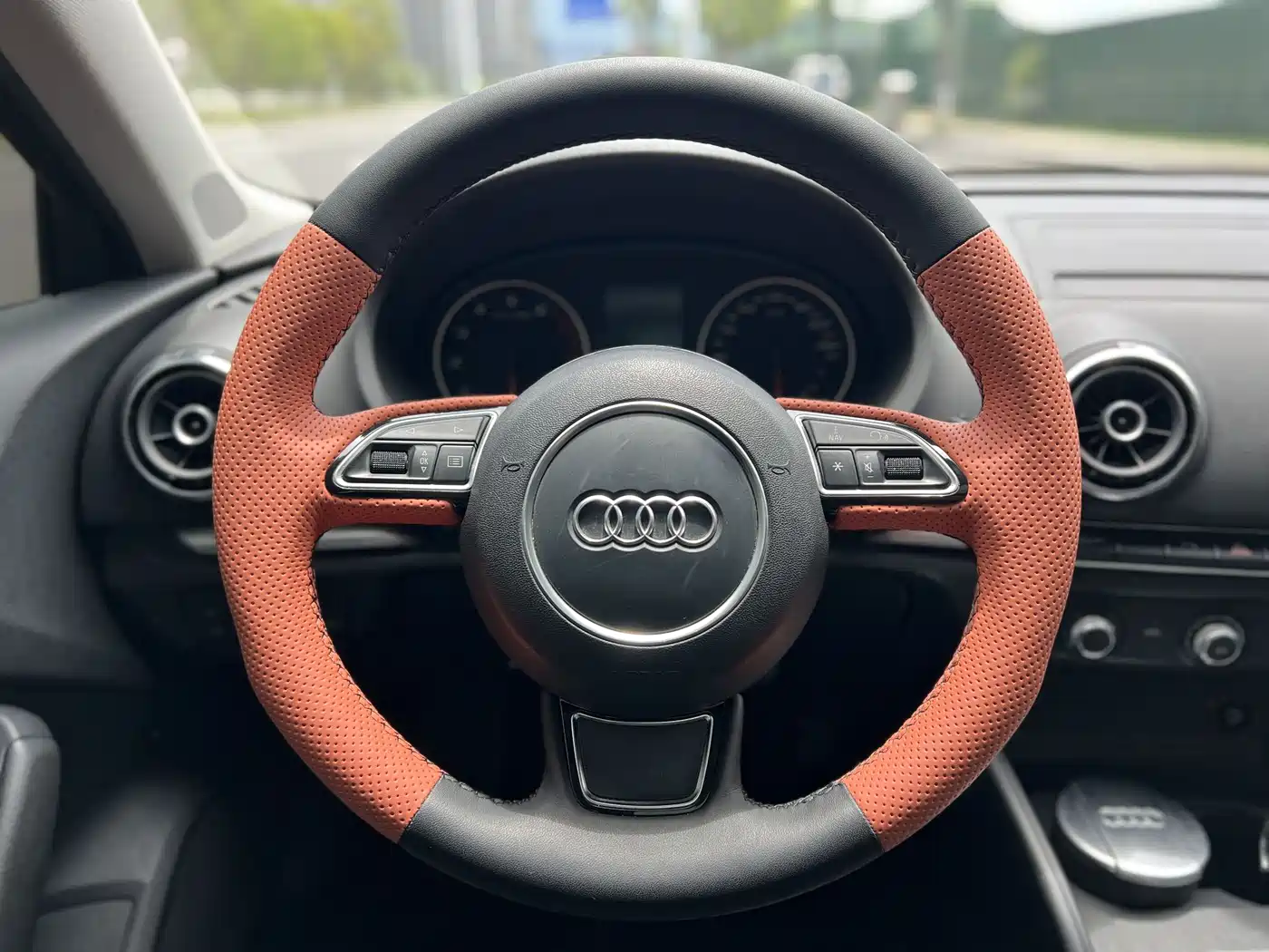 Audi A3 2015 Sportback 35 TFSI Millionth Anniversary Intelligent Leader Type фото 8