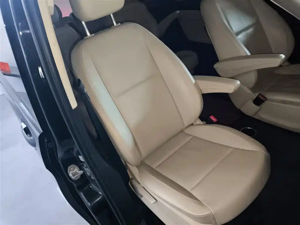 Mercedes-Benz Vito 2016 2.0T Business Edition фото 20