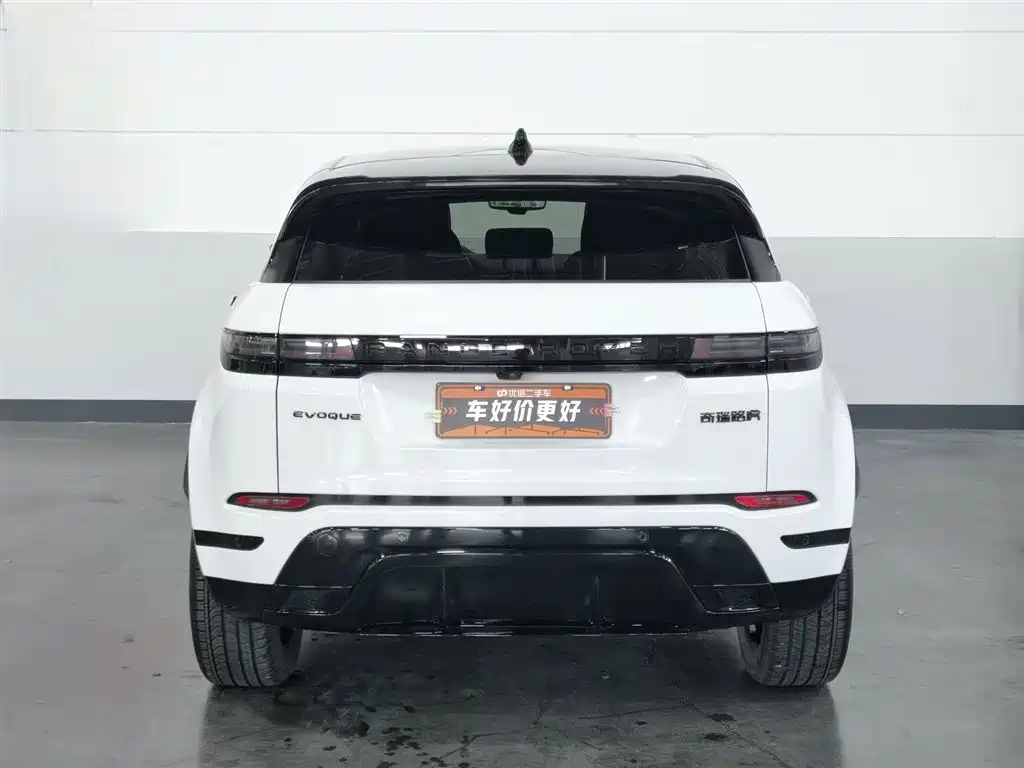 Land Rover Range Rover Evoque 2024 Range Rover Evoque L 249PS Light Master Edition фото 4