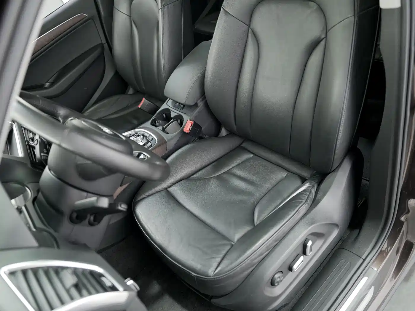 Audi Q5 2015 40 TFSI Comfort фото 15