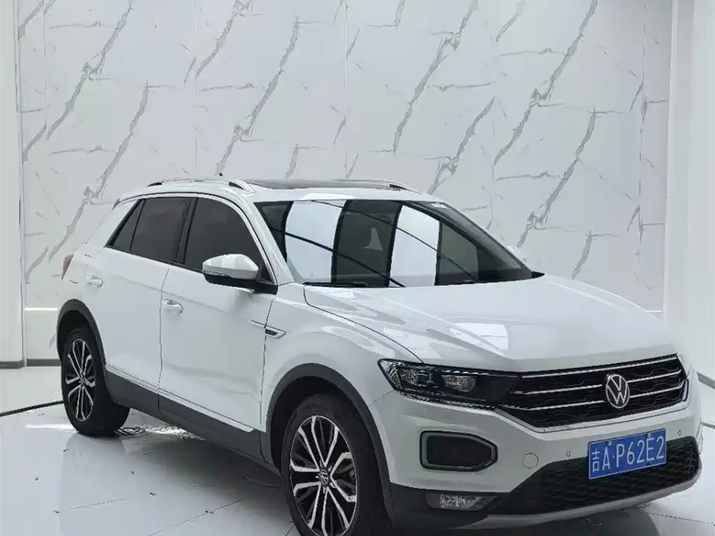 VOLKSWAGEN T ROC EXPLORING SONGS