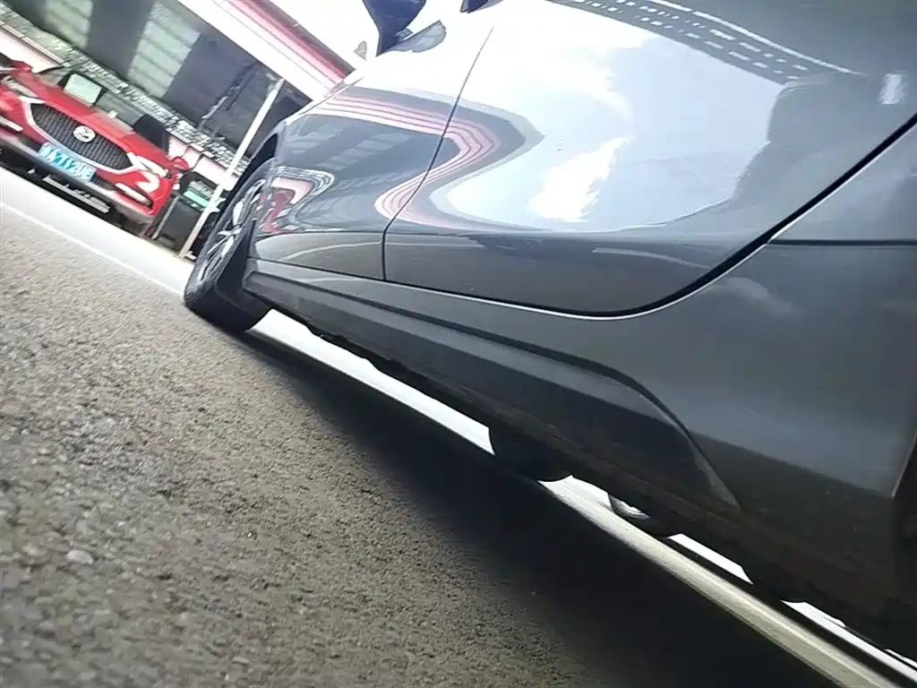 BYD Destroyer 05 2024 Glory Edition DM-i 55KM Luxury фото 22