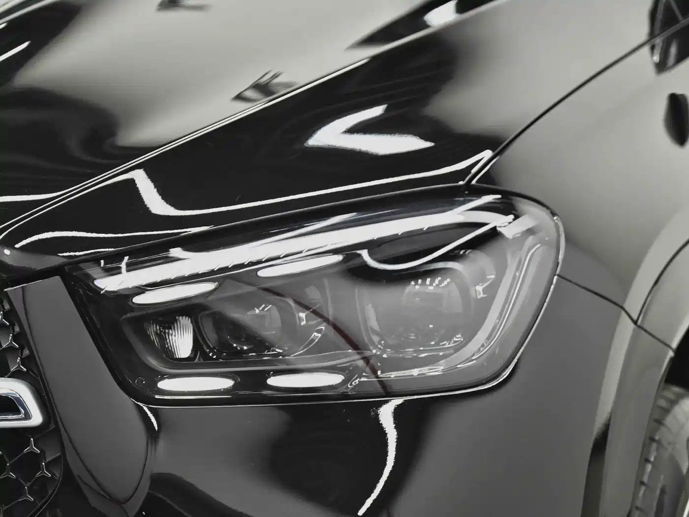 Mercedes-Benz GLE 2024 GLE 450 4MATIC Luxury фото 10