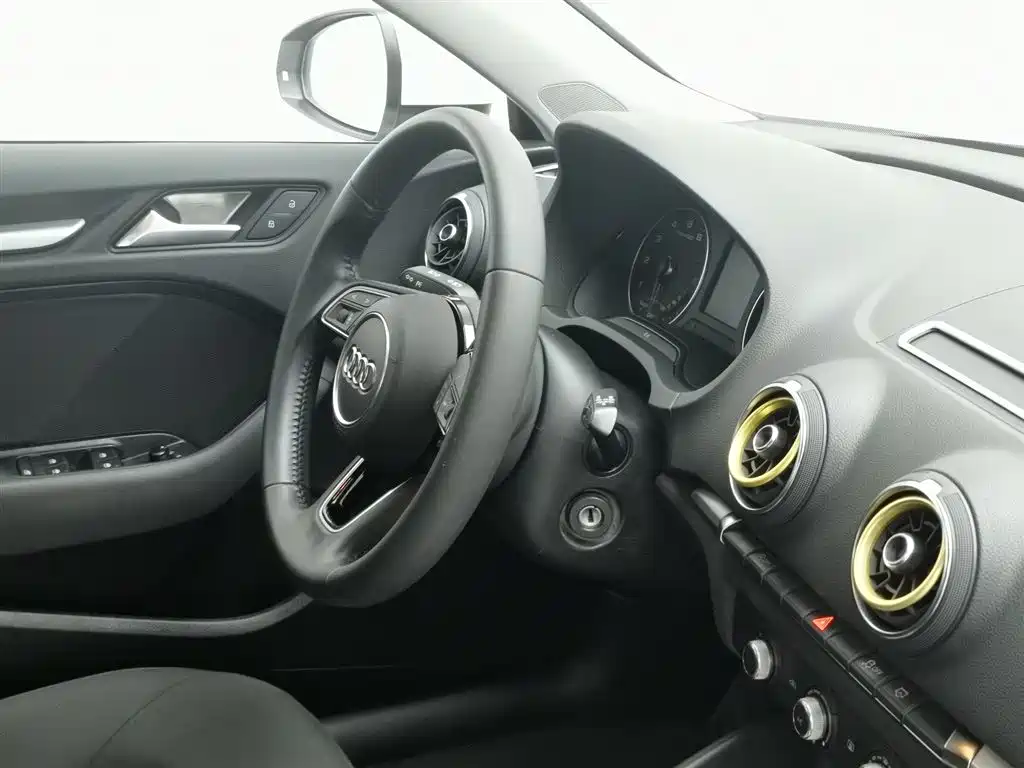 Audi A3 2019 Sportback 35 TFSI Progressive China VI фото 22