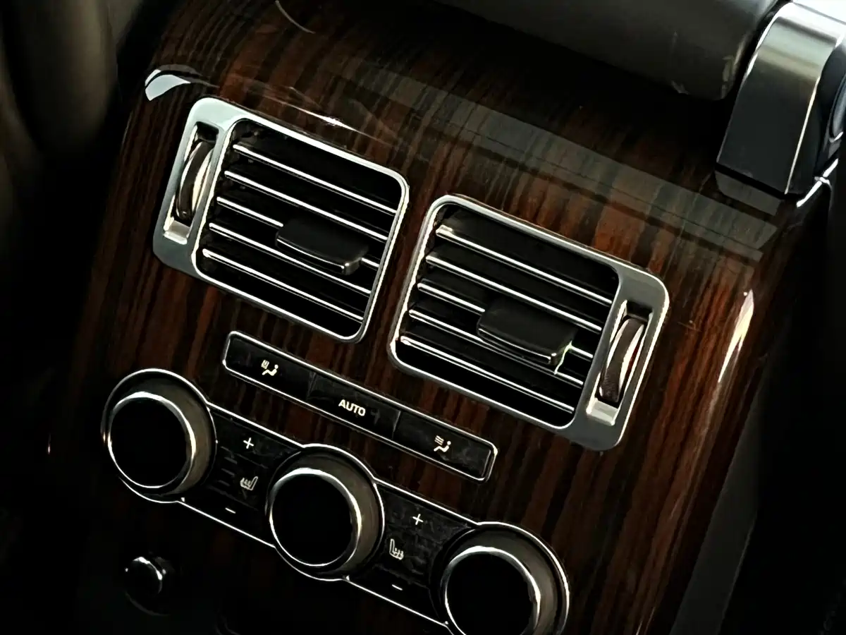 Land Rover Range Rover 2014 3.0 SC V6 Vogue фото 25