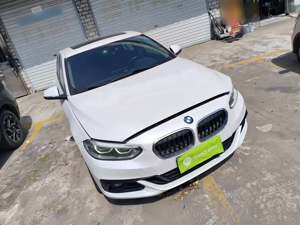 BMW 1 Series 2017 120i Design Package фото 4