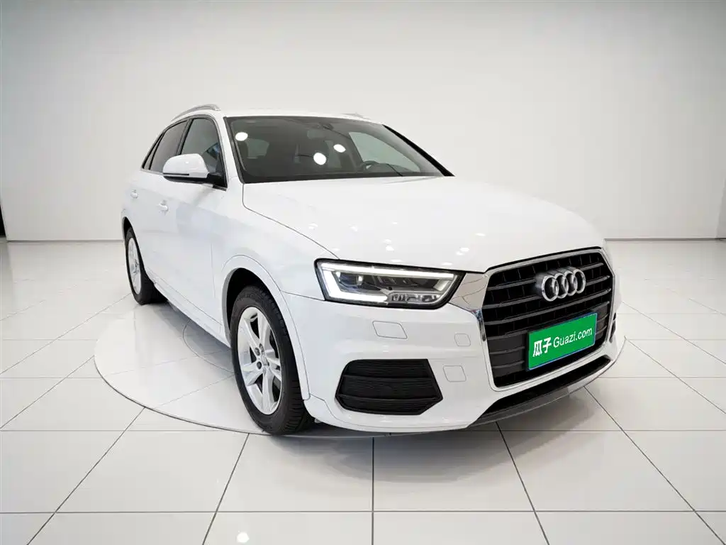 Audi Q3 2018 30th Anniversary Edition 30 TFSI Fashion фото 4